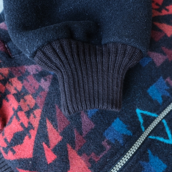 Vintage 90s Pendleton Aztec High Grade Western Wear Wool Cotton Jacket, Size XL - Picture 4 of 10